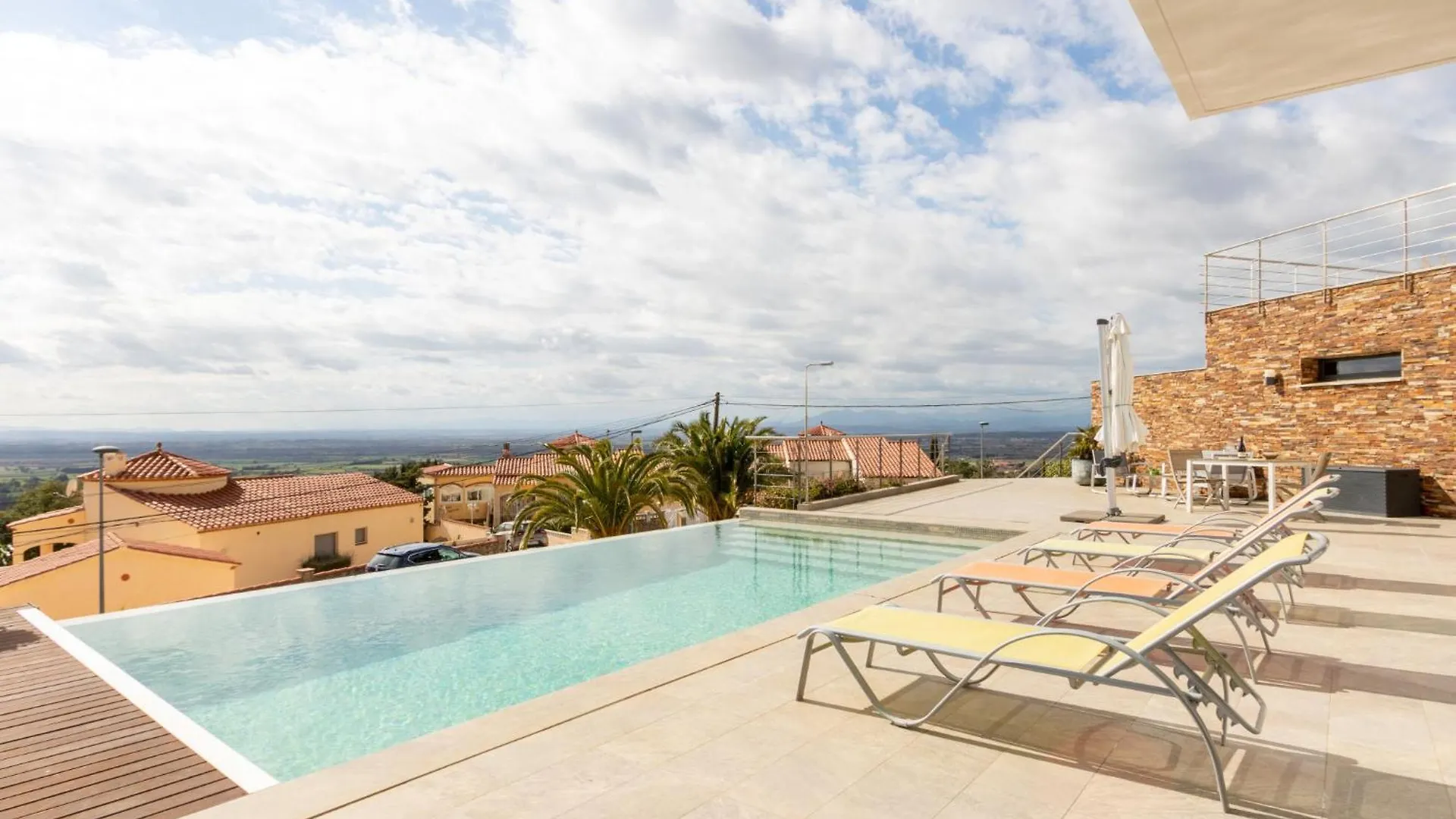 Villa Luxury By Interhome Empuriabrava Spain