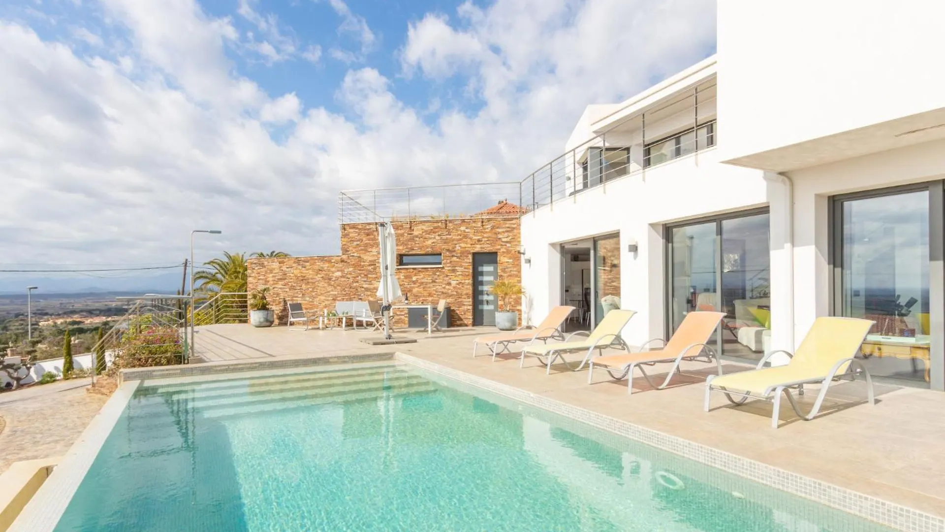 Villa Luxury By Interhome Empuriabrava
