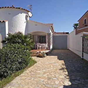  Villa Xalet Amb Jardi