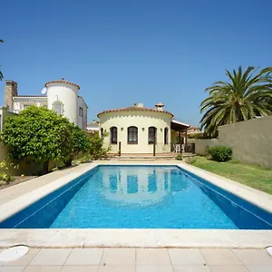  Villa Casa Fluvia